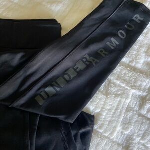 Under Armour Compression Leggings Ankle length with wide waistband